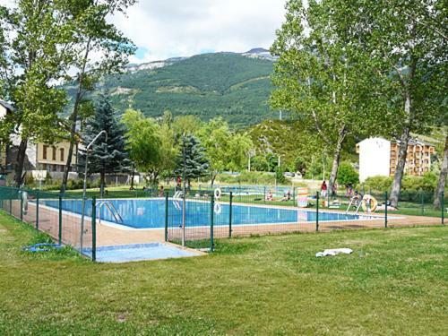 Apartamento Modesto En Las Montanas Del Pirineo Aragones En Alquiler Altruista Economico Villanua Ngoại thất bức ảnh