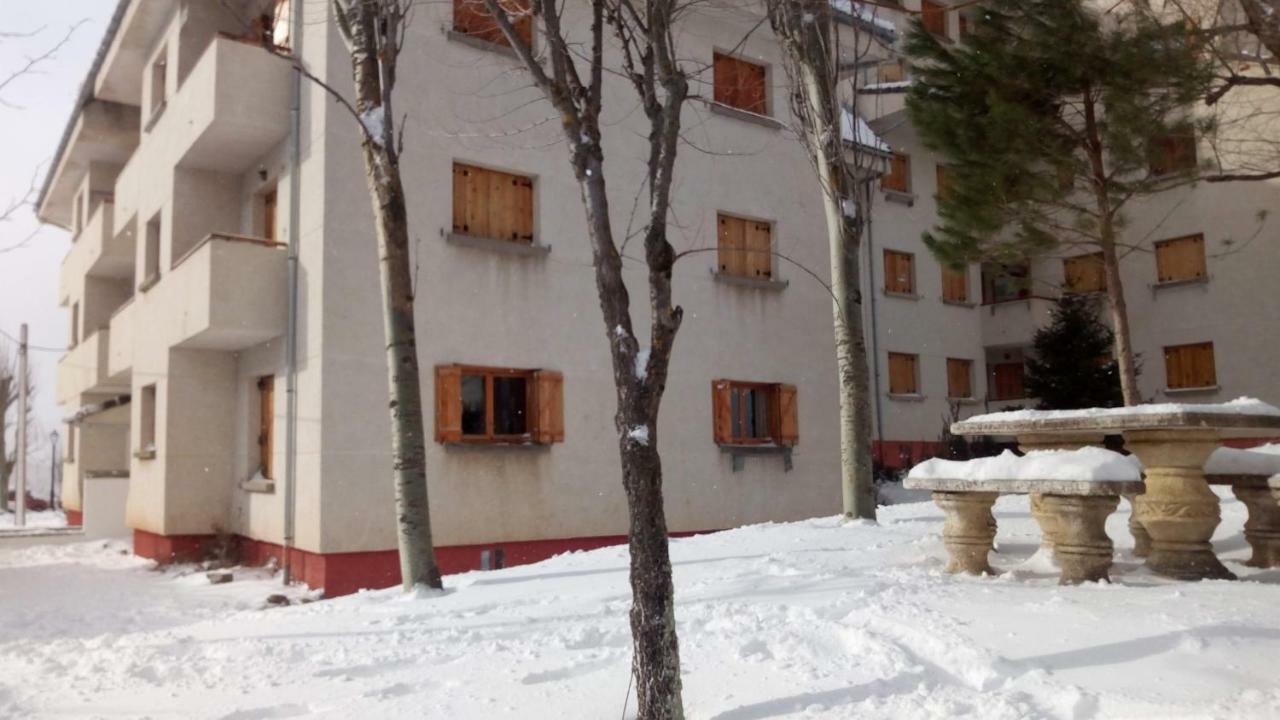 Apartamento Modesto En Las Montanas Del Pirineo Aragones En Alquiler Altruista Economico Villanua Ngoại thất bức ảnh